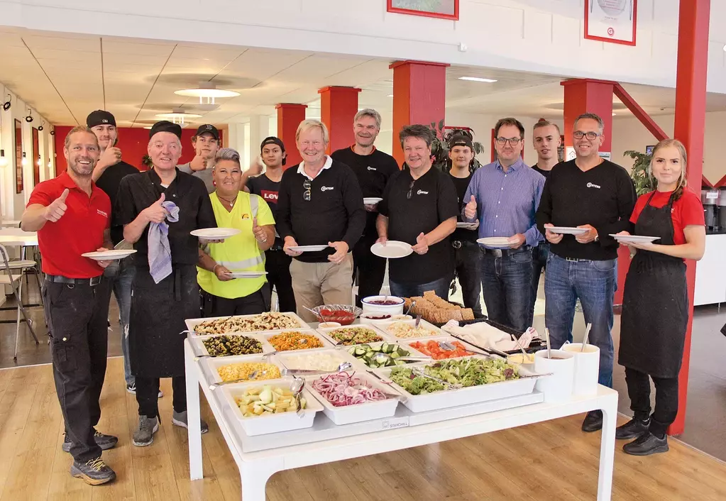 Premiär för Gluggens lunchbuffé i Hemsta